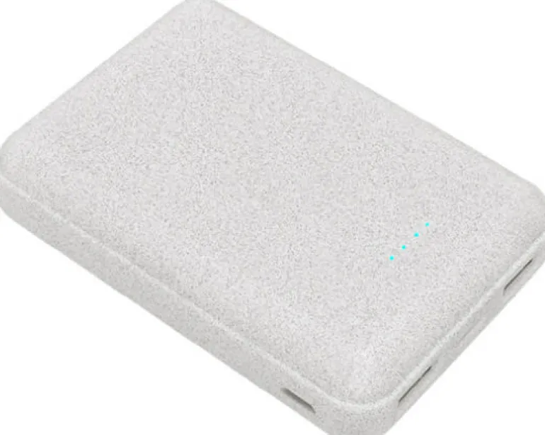 AKASHI p-bank 10000mah 2 usb+usb-c paille/ble< Energie
