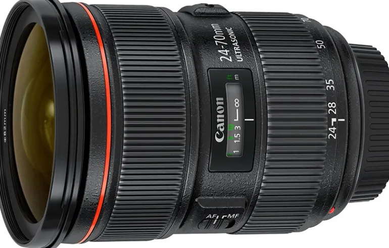 CANON EF 24-70/2.8 L II USM< Zoom