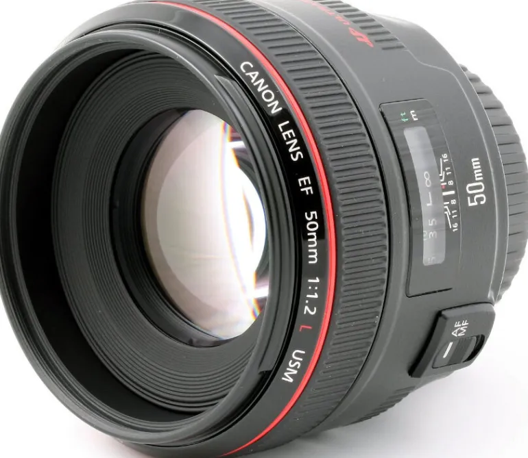CANON EF 50/1.2 L USM< Focale Fixe