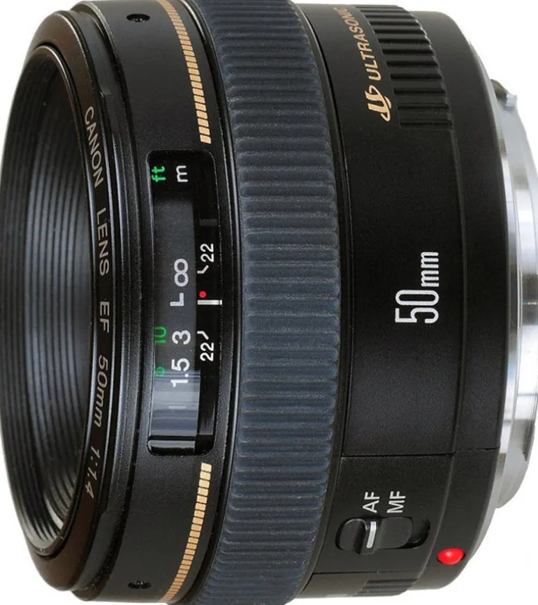 CANON EF 50/1.4 USM< Focale Fixe