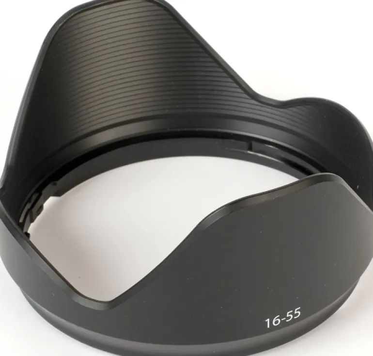 FUJIFILM FUJIPARE-SOLEIL LH-XF15 POUR XF 16-55MM< Pare-soleil