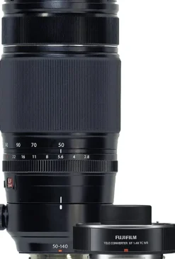 FUJIFILM FUJIxf 50-140/2.8 r lm ois wr + tc xf 1.4x.< Zoom