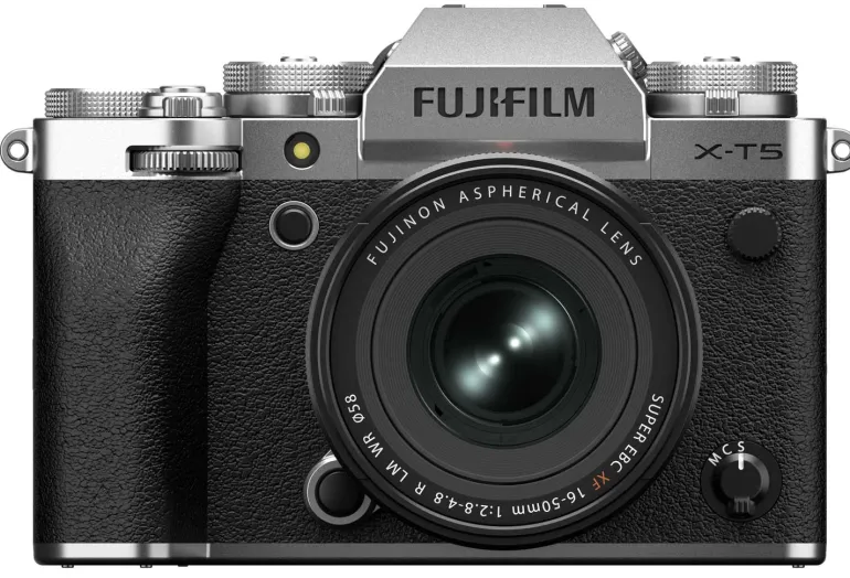 FUJIFILM FUJIX-T5 ARGENT + XF 16-50MM< Hybride