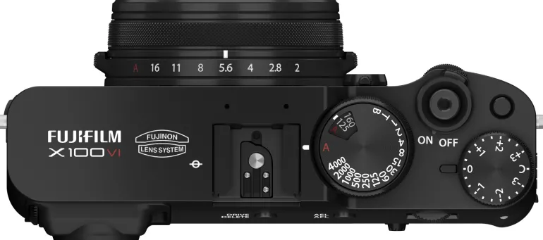 FUJIFILM FUJIX100VI NOIR< Compact
