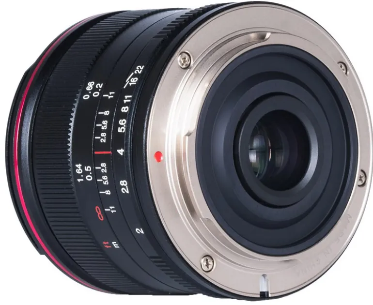 LAOWA 7.5/2 MFT LIGHTWEIGHT NOIR< Focale Fixe