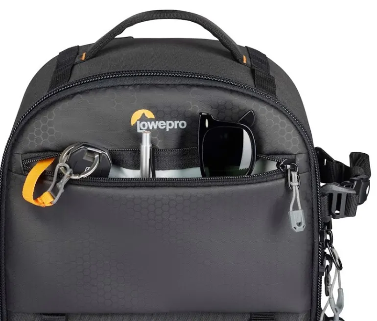 LOWEPRO ADVENTURA BP 300 III NOIR SAC A DOS< Sacs À Dos