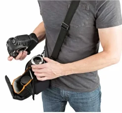 LOWEPRO LENS EXCHANGE 100 AW NOIR ETUI PROTACTIC< Etui