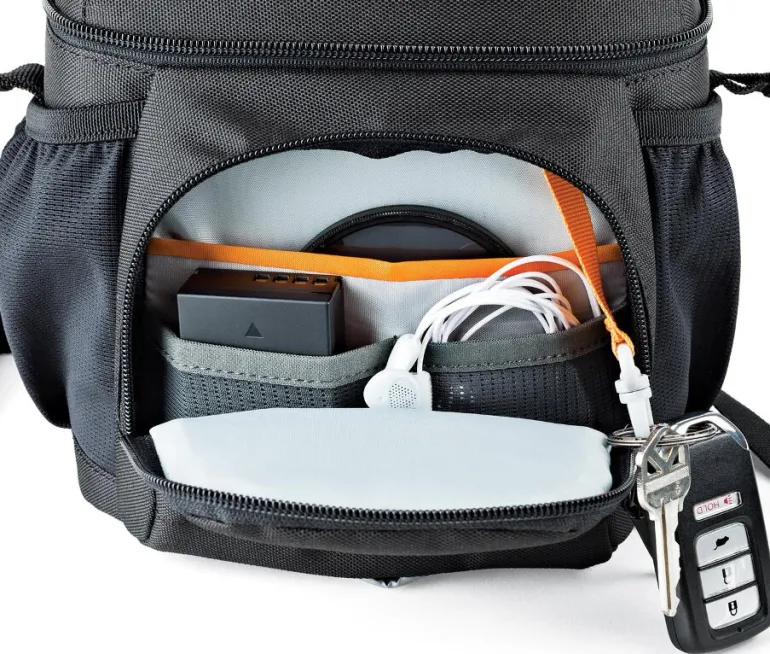 LOWEPRO NOVA 140 AW II NOIR FOURRE-TOUT< Fourre Tout