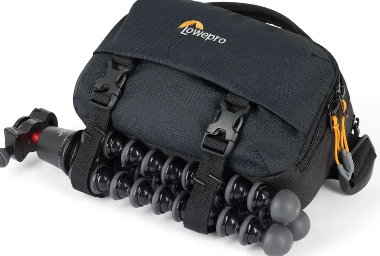 LOWEPRO TREKKER LT HP 100 NOIR SAC EPAULE< Fourre Tout