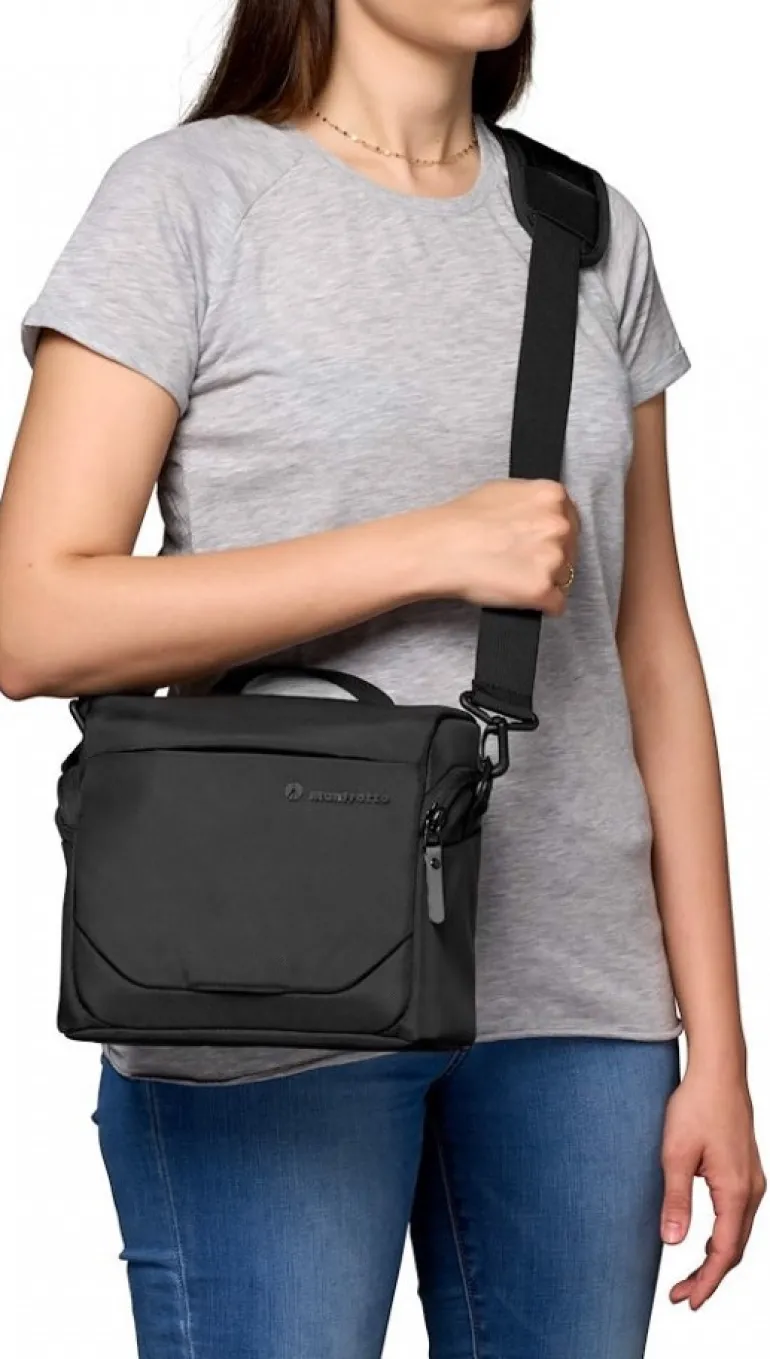 MANFROTTO FOURRE-TOUT ADVANCED SHOULDER BAG L III< Fourre Tout