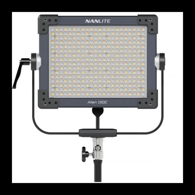 NANLITE ALIEN 150C PANNEAU RGBWW< Eclairage Studio