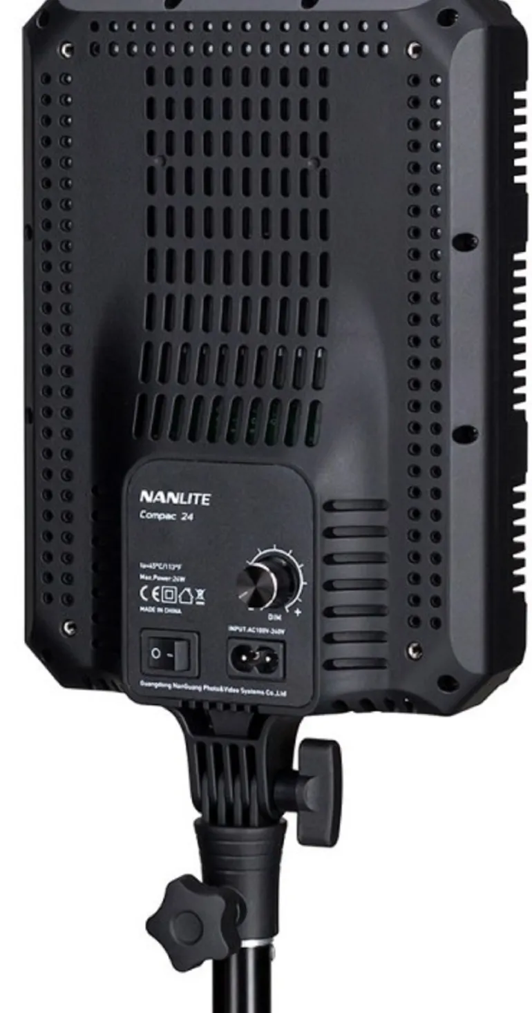 NANLITE COMPAC 24 LUMIERE LED PHOTO< Eclairage Studio