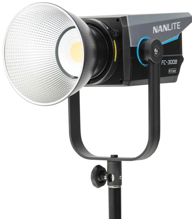 NANLITE FC-300B PROJECTEUR LED BICOLOR< Eclairage Studio