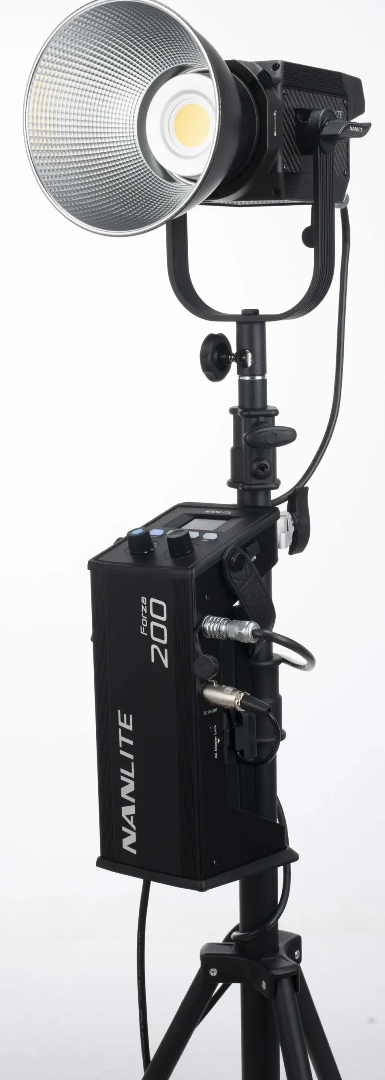 NANLITE FORZA 200 PROJECTEUR LED< Eclairage Studio