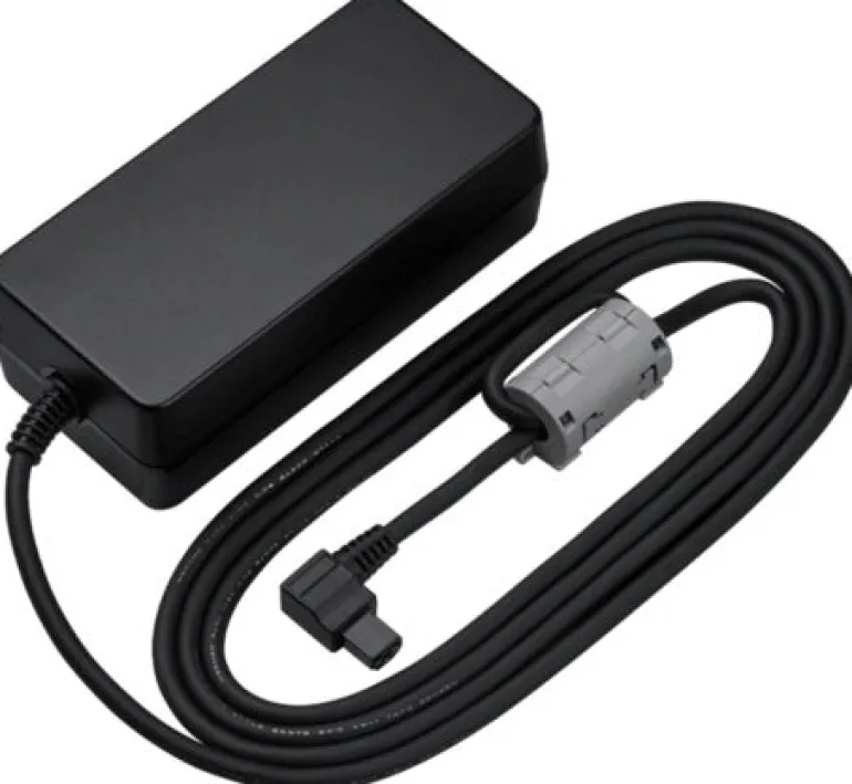 NIKON ADAPTATEUR SECTEUR EH-6D< Accessoires