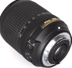 NIKON AF-S DX 18-140/3.5-5.6G ED VR< Zoom