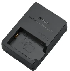 NIKON CHARGEUR BATTERIE MH-32< Energie