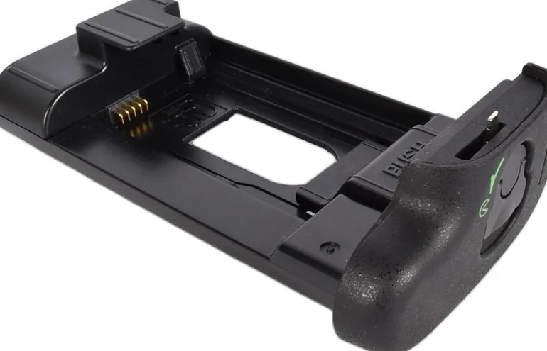 NIKON CONTENEUR ACCU MB-D12< Energie