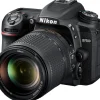 NIKON D7500 + 18-140 VR< Reflex
