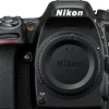 NIKON D7500 BOITIER NU< Reflex