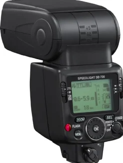 NIKON FLASH SB-700< Flash Et Accessoires
