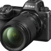 NIKON Z6 III + 24-200MM F4-6.3< Hybride