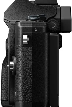 OLYMPUS OM-D E-M10 MARK IV NOIR BOITIER NU< Hybride