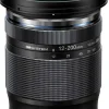 OM SYSTEM 12-200/3.5-6.3 M.ZUIKO MICRO 4/3 NOIR< Zoom