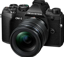 OM SYSTEM OM-5 + 12-45 KIT NOIR/NOIR< Hybride