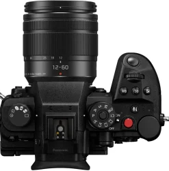 PANASONIC LUMIX GH-7 + 12-60/3.5-5.6< Hybride
