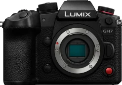 PANASONIC LUMIX GH-7 BOITIER NU< Hybride