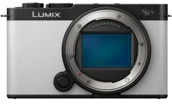 PANASONIC LUMIX S9 BLANC BOITIER NU< Hybride
