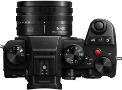 PANASONIC LUMIX S5D NOIR + 18-40/4.5-6.3< Hybride