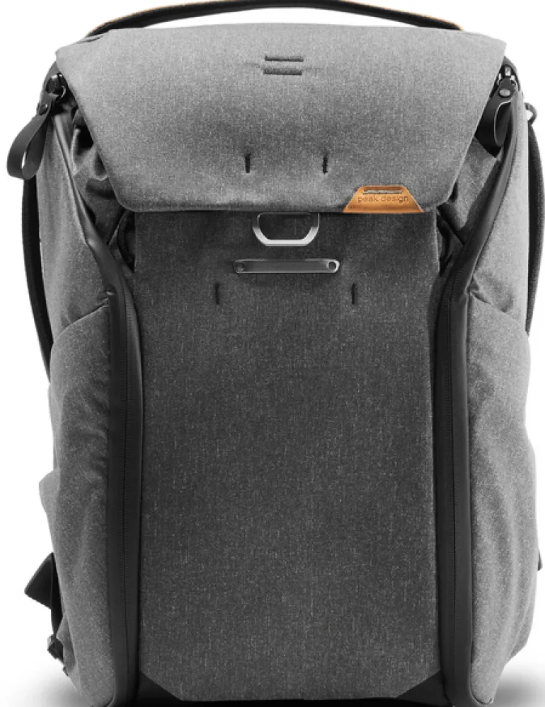 PEAK DESIGN EVERYDAY BACKPACK 20L CHARCOAL SAC A DOS< Sacs À Dos