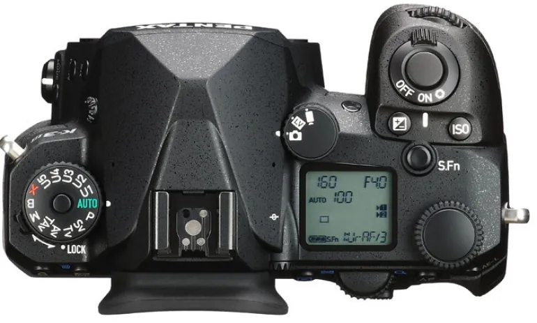 PENTAX K-3 MARK III NOIR< Reflex