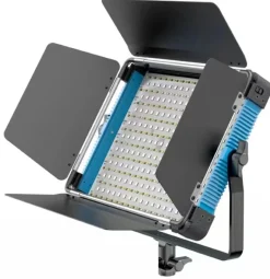 PIXEL KIT 2 PANNEAUX LED P80 RGB+2 PIEDS+SAC< Kit Studios