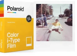 POLAROID FILM ITYPE COLOR 8V< Instantané