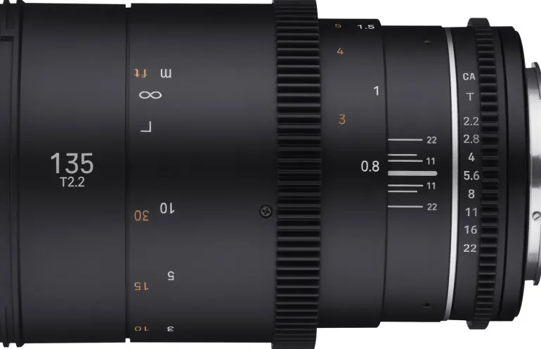 SAMYANG 135/T2.2 VDSLR MK2 CANON< Focale Fixe