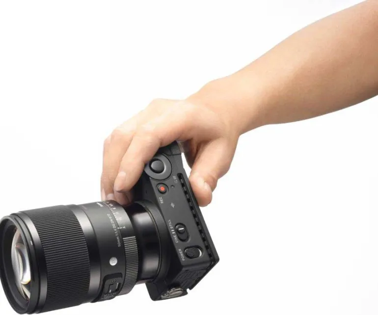 SIGMA 50/1.4 DN ART L-MOUNT< Focale Fixe
