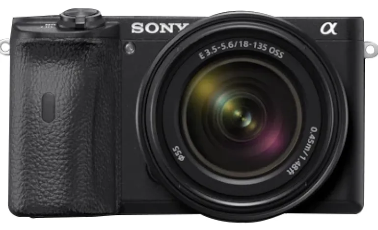 SONY ALPHA 6600 + 18-135 OSS< Hybride
