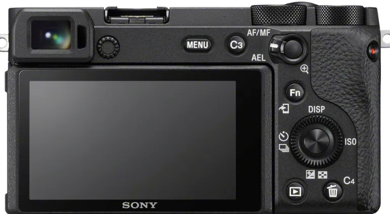 SONY ALPHA 6600 + 18-135 OSS< Hybride