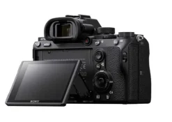 SONY ALPHA 7 III + 28-70< Hybride