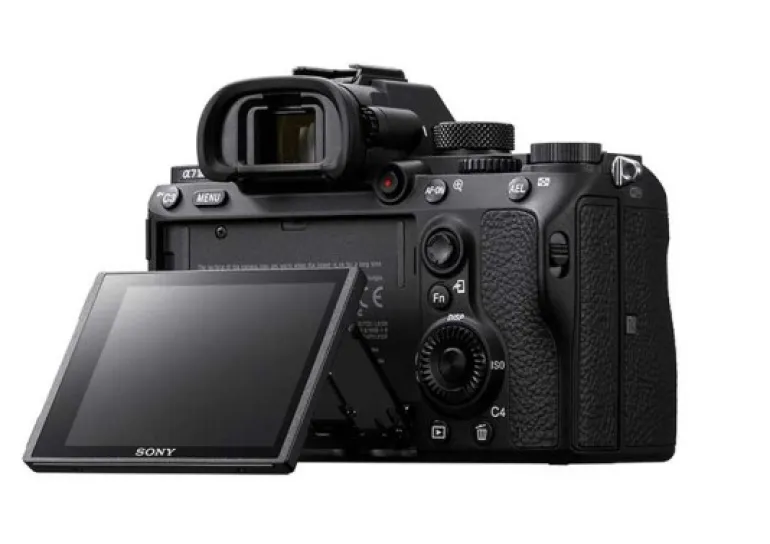 SONY ALPHA 7 III BOITIER NU< Hybride