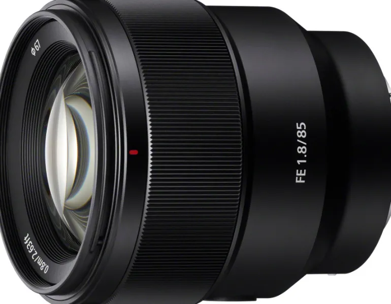 SONY SEL FE 85/1.8< Focale Fixe