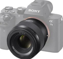 SONY SEL FE 50/1.8< Focale Fixe