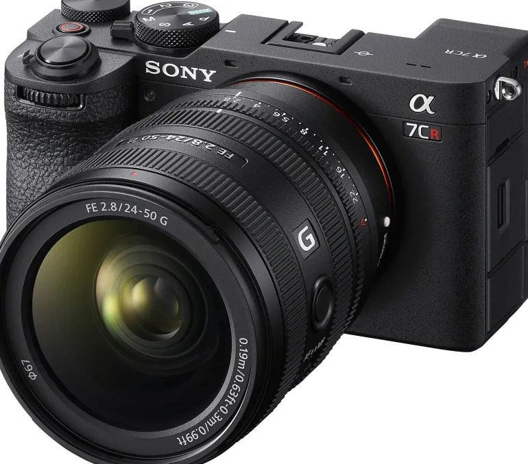 SONY SEL FE 24-50/2.8 G< Zoom