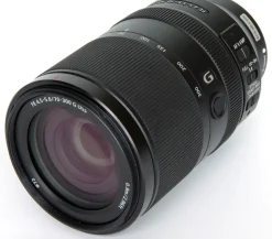 SONY SEL FE 70-300/4.5-5.6 G OSS< Zoom