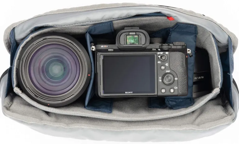 THINK TANK SAC EPAULE PRESSPASS 10< Fourre Tout